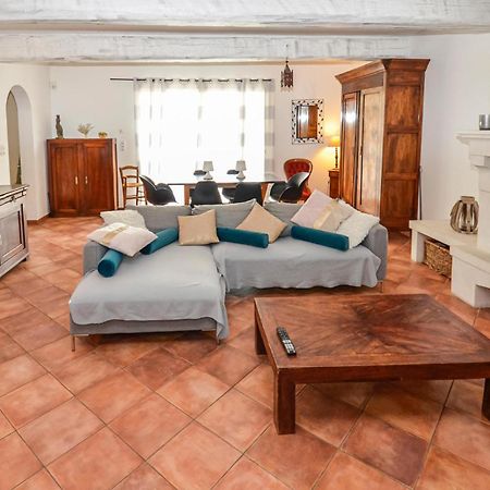 3 Bedroom Awesome Home In Chateuneuf De Gadagne Chateauneuf-de-Gadagne Luaran gambar