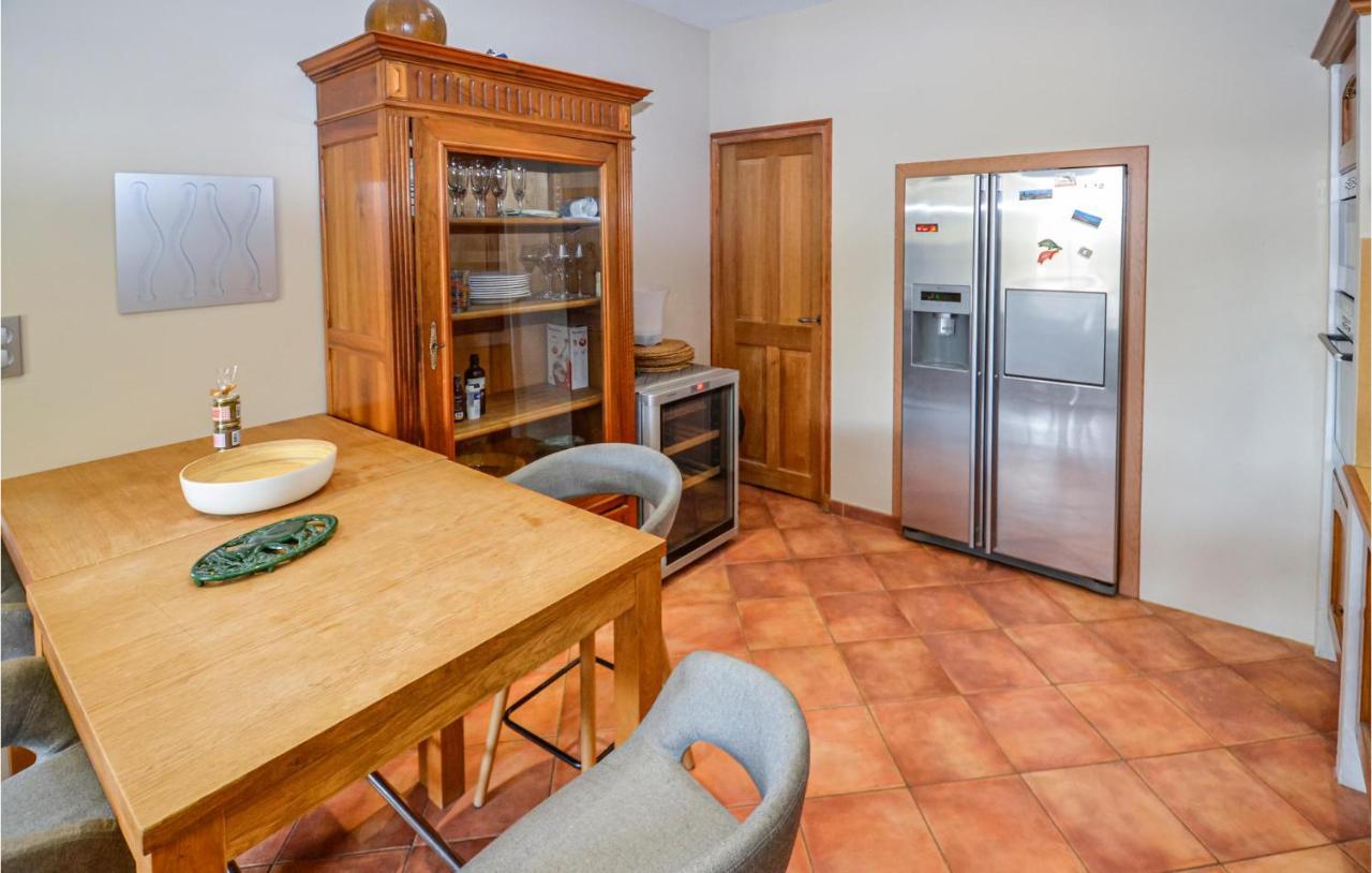 3 Bedroom Awesome Home In Chateuneuf De Gadagne Chateauneuf-de-Gadagne Luaran gambar