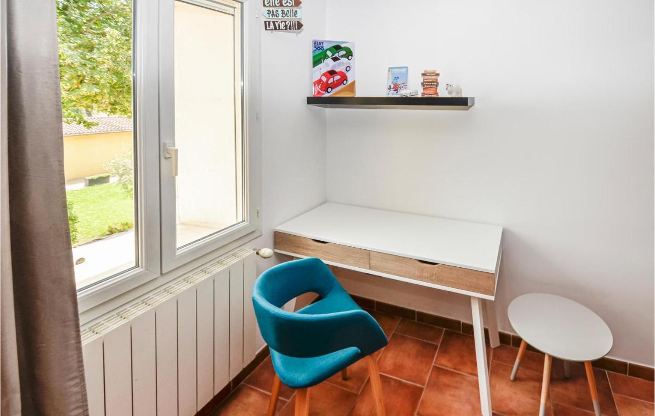 3 Bedroom Awesome Home In Chateuneuf De Gadagne Chateauneuf-de-Gadagne Luaran gambar