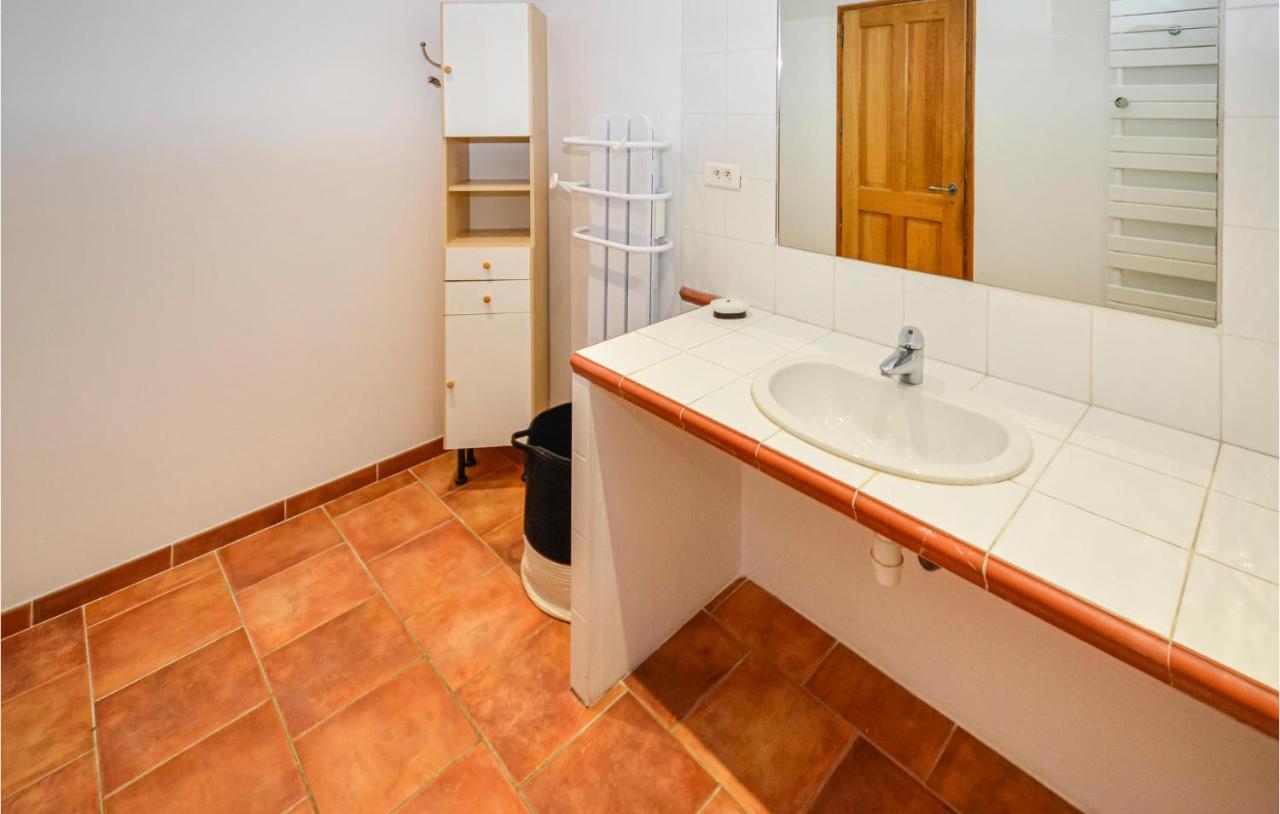 3 Bedroom Awesome Home In Chateuneuf De Gadagne Chateauneuf-de-Gadagne Luaran gambar